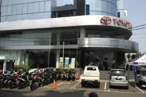 dealer toyota di jakarta pusat astrido toyota harmoni